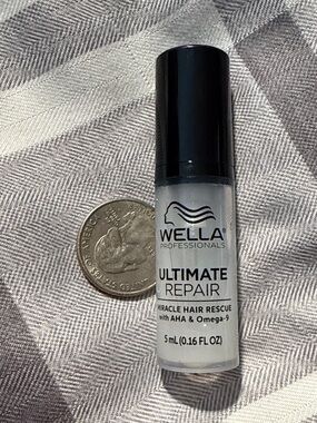 🍄6$26 Wella professional ultimate repair miracle hair rescue.5 oz NWT